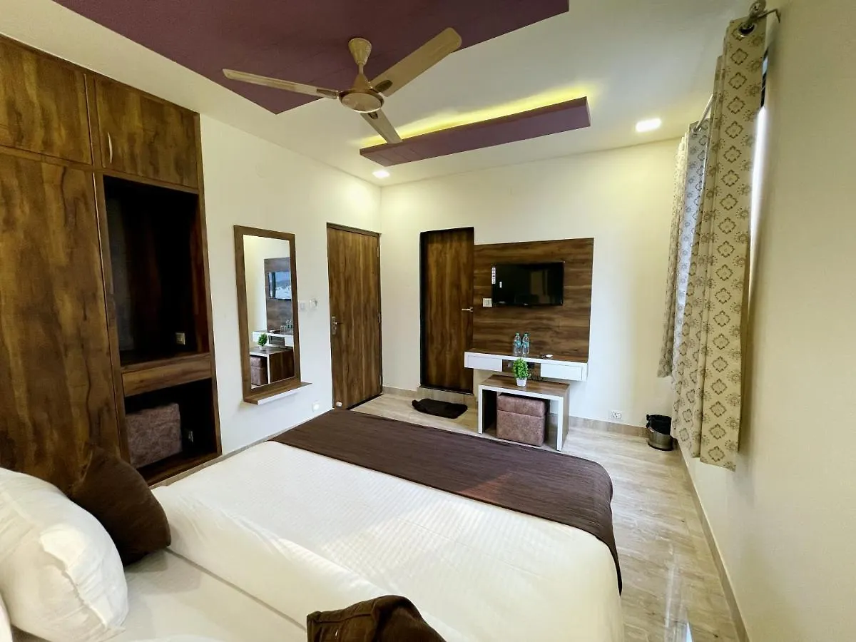 Hotel Kartikey - Nearby Monsoon Palace 우다이푸르